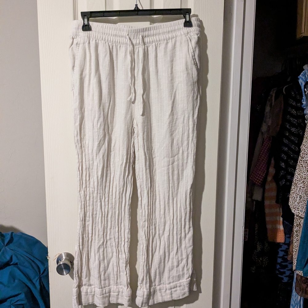 #219 Time and Tru Cream Linen Pants